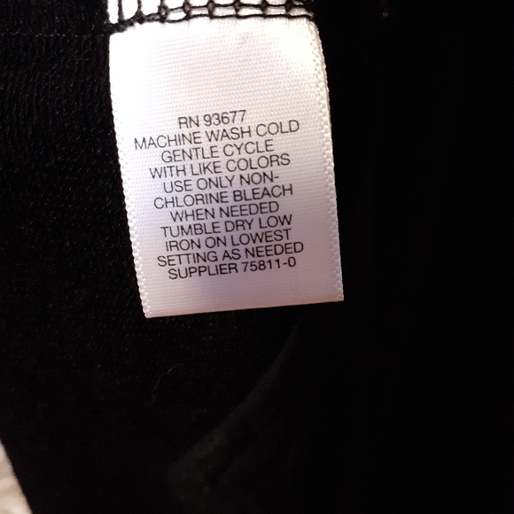 Turtleneck/Sweater - Picture 8 of 11